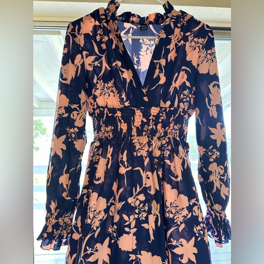 Pink and blue flower dress size small never worn